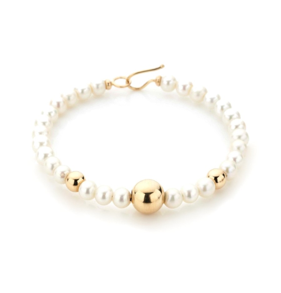 Jewellery Faraone Mennella  | Barbarella Collection Bracelet - Pearl